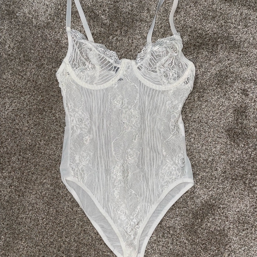 Elegant White Lace Bodysuit